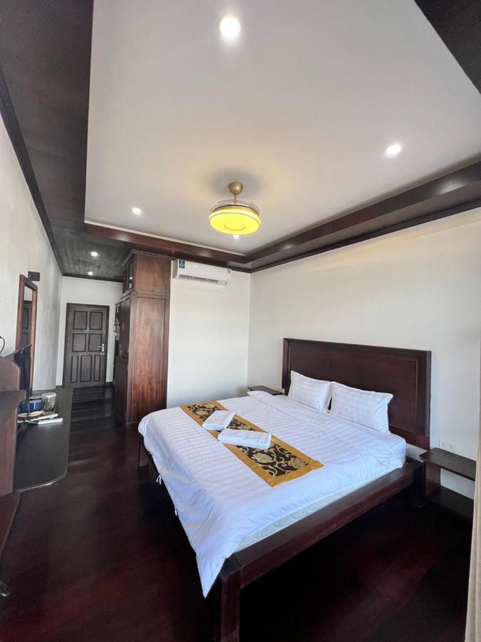 Namkhan Riverside Hotel Luang Prabang Exterior photo