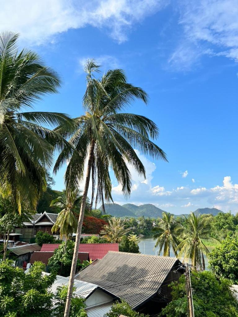 Namkhan Riverside Hotel Luang Prabang Exterior photo