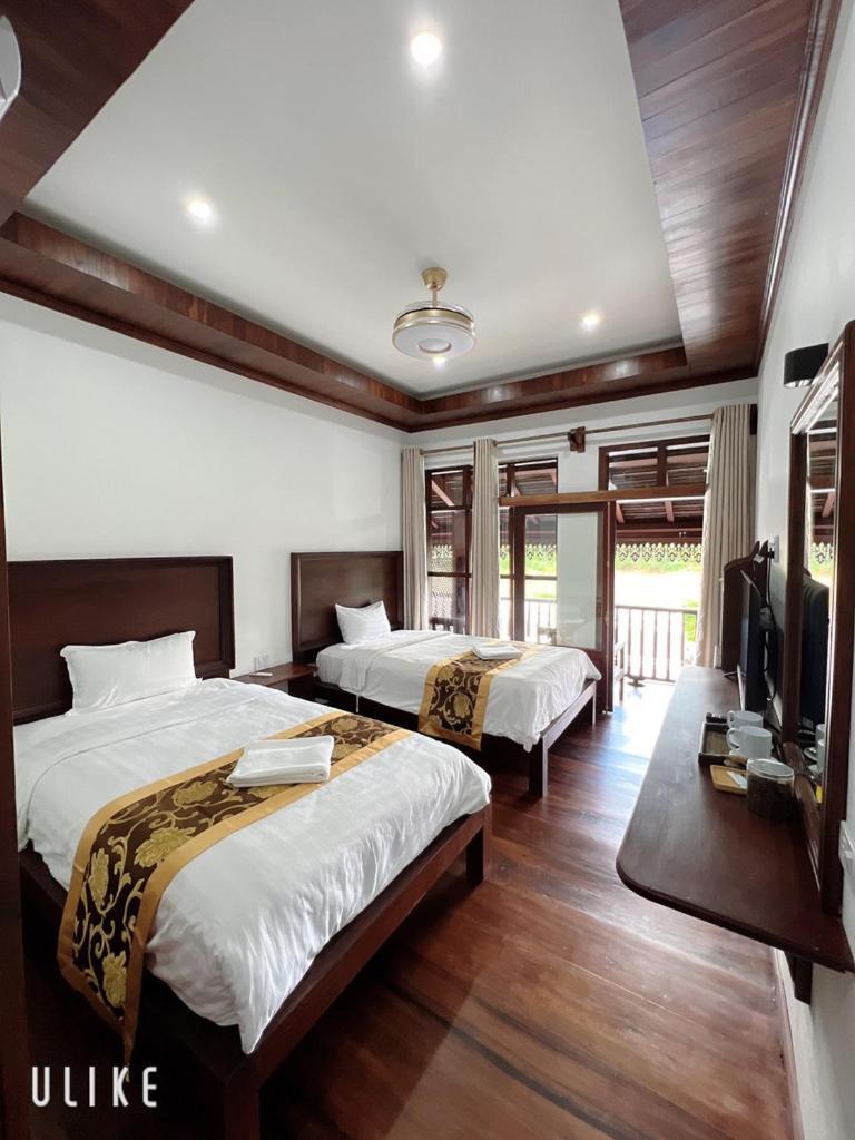 Namkhan Riverside Hotel Luang Prabang Exterior photo